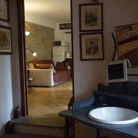 Archi Del '400 Apartmán Barolo